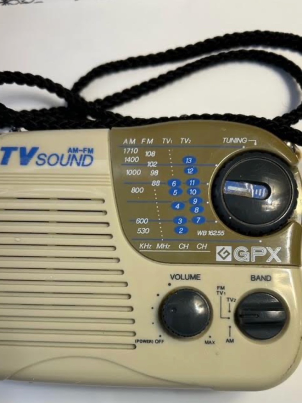 GPX AM/FM TV Audio Portable Radios with Lanyard 5" x 4"